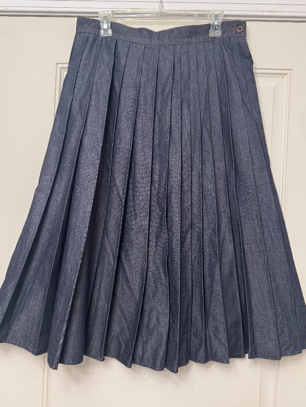 MaxMara Weekend Skirt - Pleated Blue Denim Old Money Office Business 12